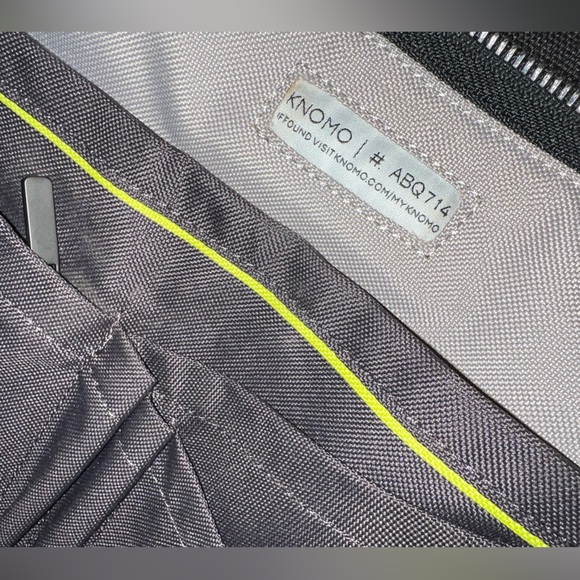 KNOMO Black Unisex Laptop Briefcase Messenger Bag with many compartments. - Picture 8 of 14